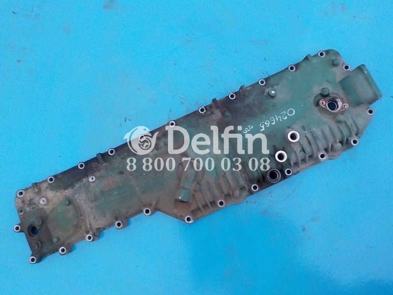 21677250 Крышка маслоохладителя Volvo (под железную прокладку)