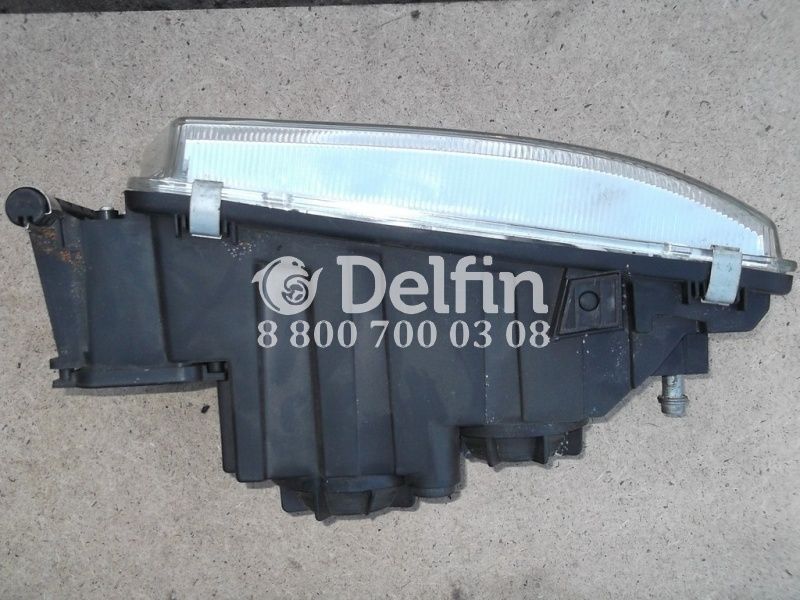 81251016522 Фара противотуманная правая MAN TGX / TGS
