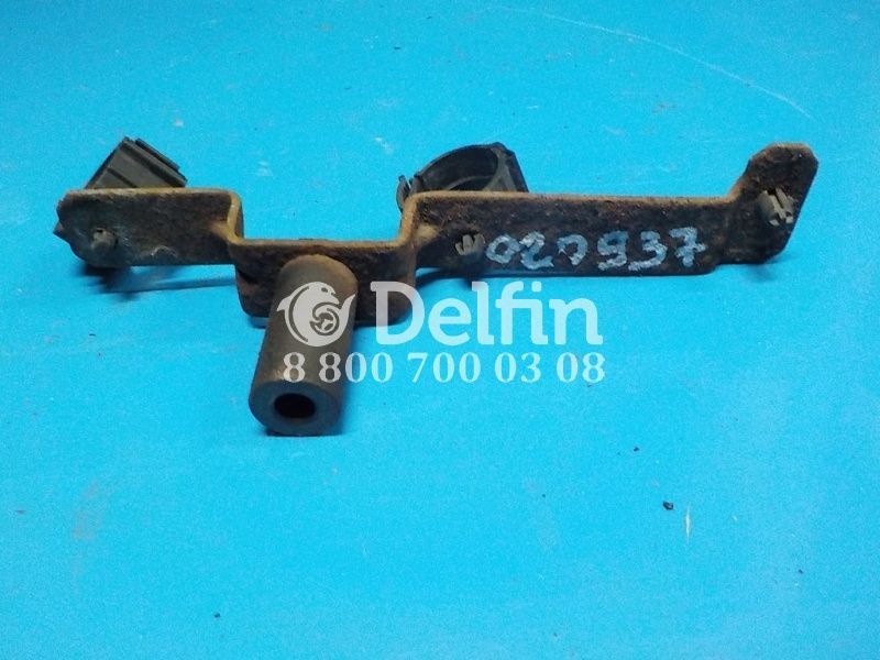 500371778 Кронштейн двигателя Iveco