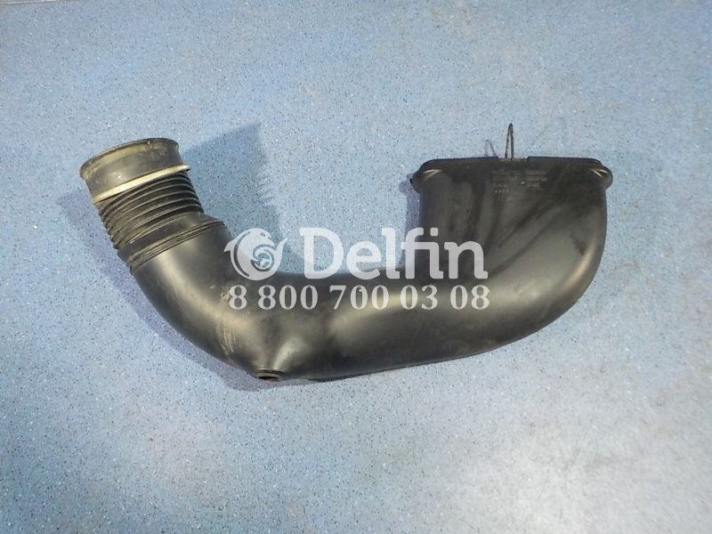22209002 Патрубок воздушного фильтра Volvo