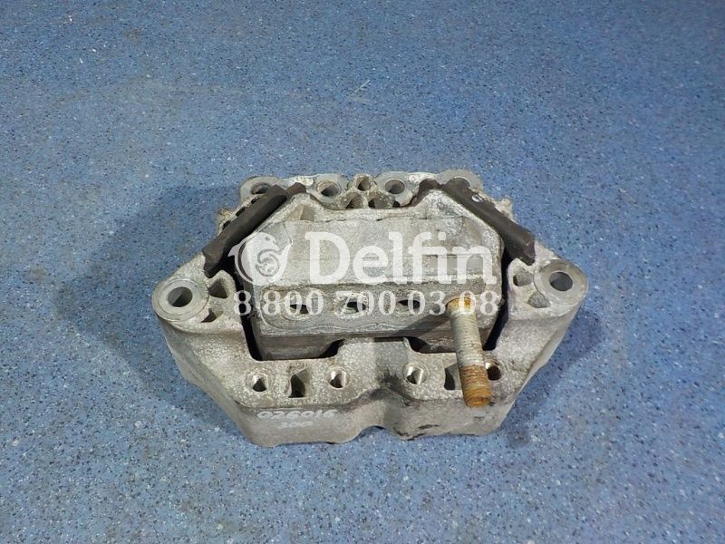 2592761 Подушка КПП Scania 6 серии
