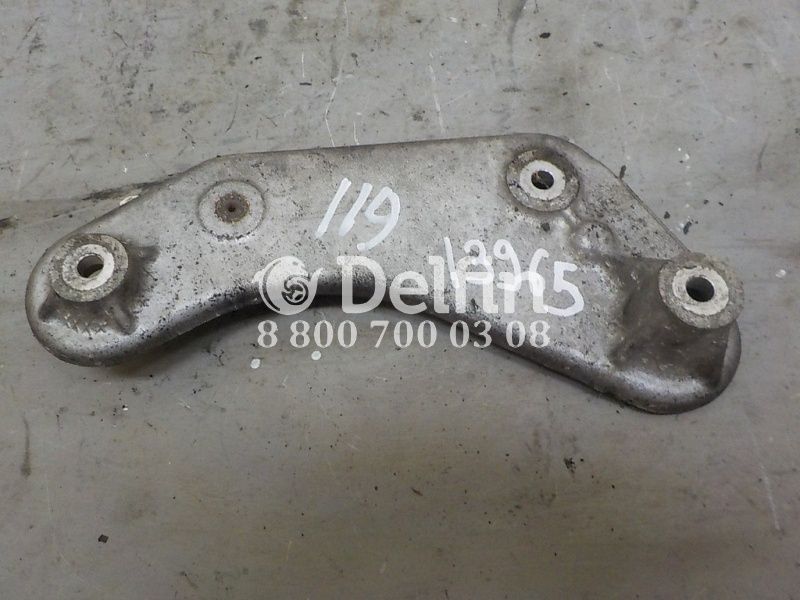 5010514913 Кронштейн масляного фильтра Renault