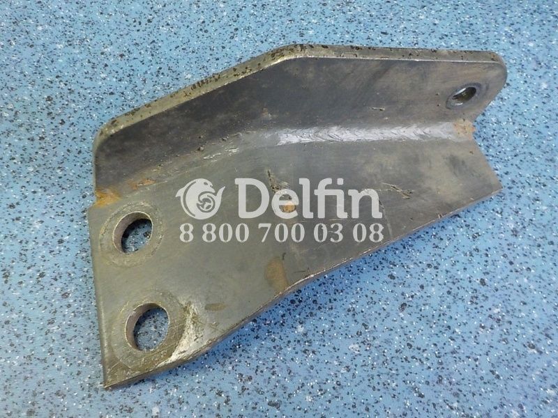 1332411 Кронштейн тяги кулисы КПП DAF
