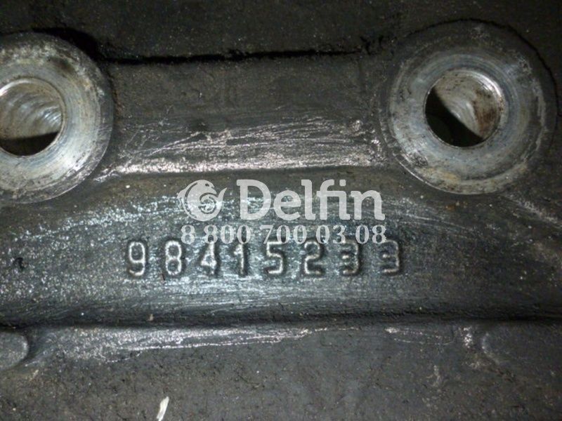 98472549 Кожух маховика Iveco