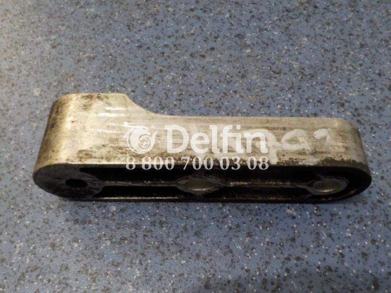 20748022 Кронштейн накладки диффузора Volvo